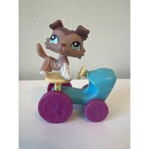 Littlest Pet Shop LPS Barnyard Pets Collie Aqua Blue Eyes #1330 with Tractor